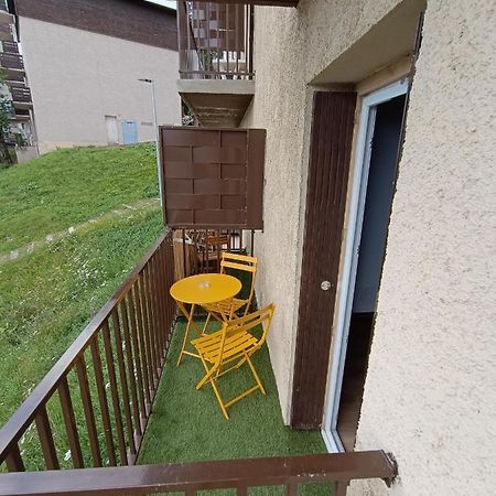 Appartement Ideal Pour Famille 莱桑格勒 外观 照片